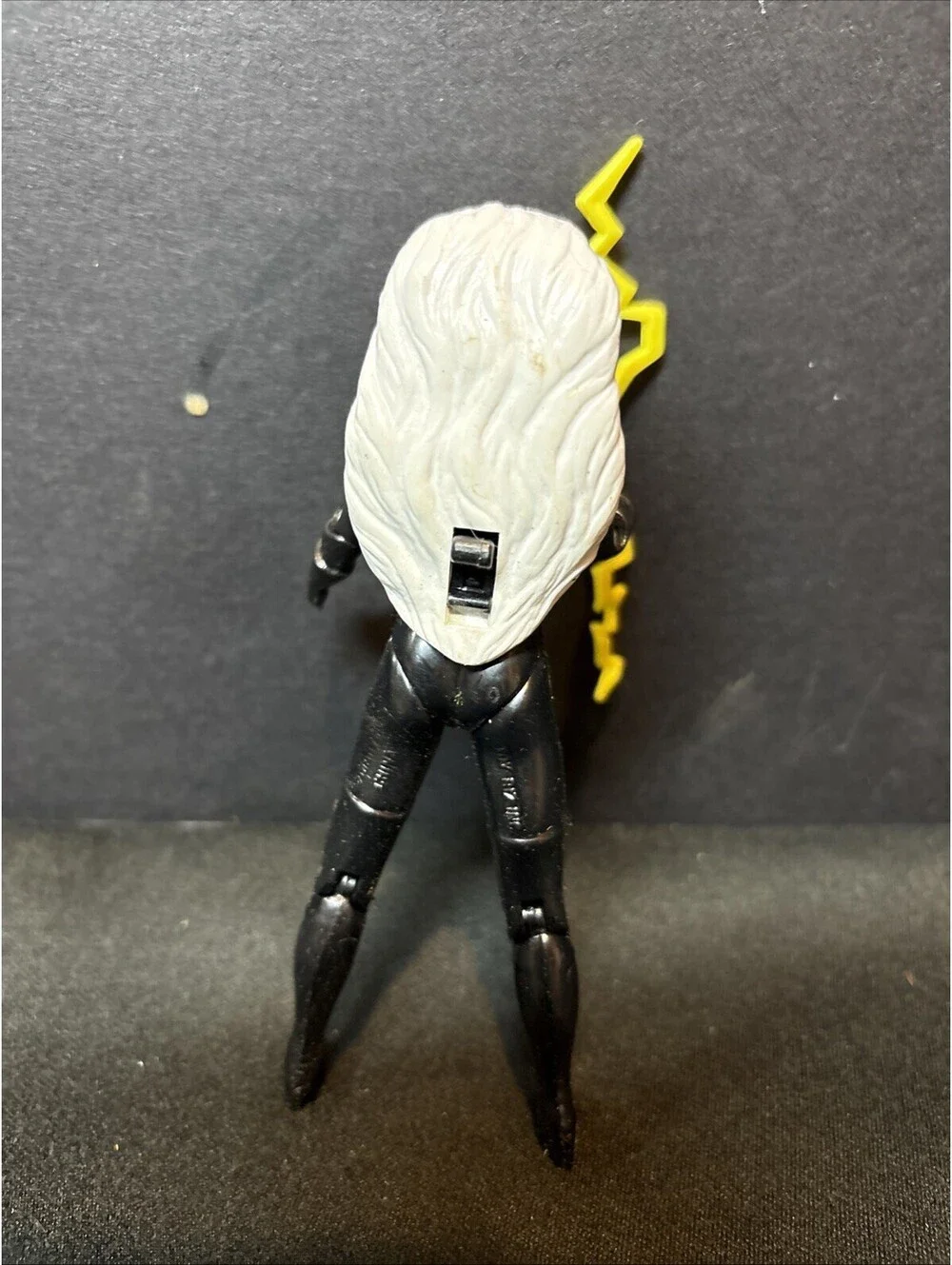 Toy Biz X-Men Storm Action Figure Black Suit w/Lightning Accessory Comic Heroes